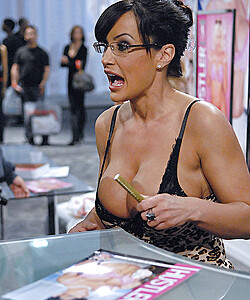 lisa ann 4