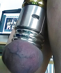 extrem balls bondage blue balls