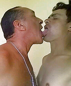 Para maduros ativos acima de 50 anos free gay gallery