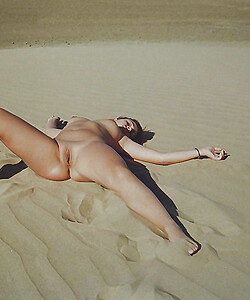 thesandfly naked nudist posers