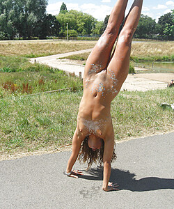 thesandfly outdoor acrobats