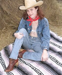 melissa ashley aka anne howe cowgirl