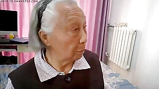 Old Chinese Granny Gets Fucked Porn Video